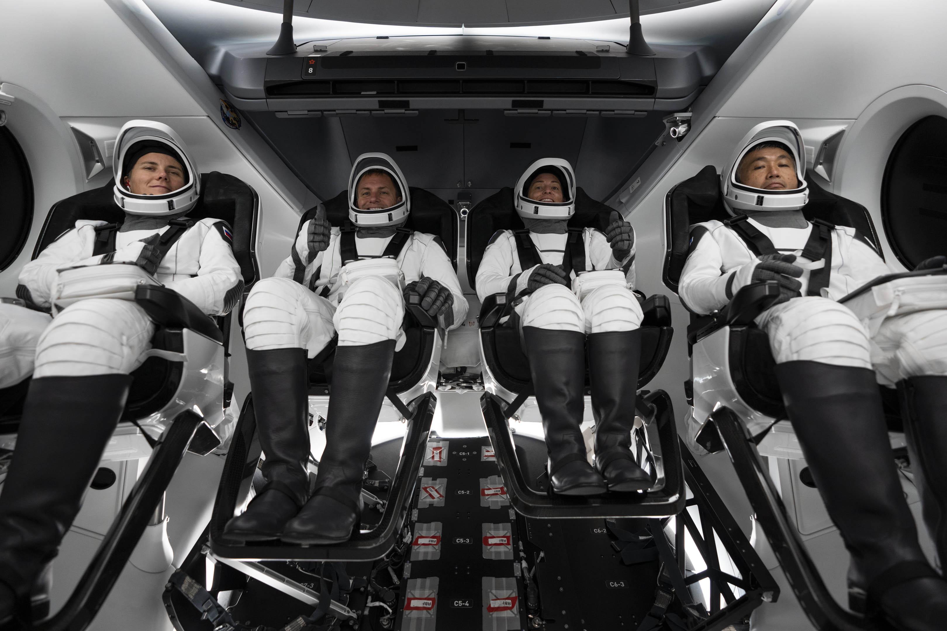 「Crew-5」包括2名美國、1名俄羅斯及1名日本共4名太空人,從甘迺迪太空中心發射升空。(Twitter)