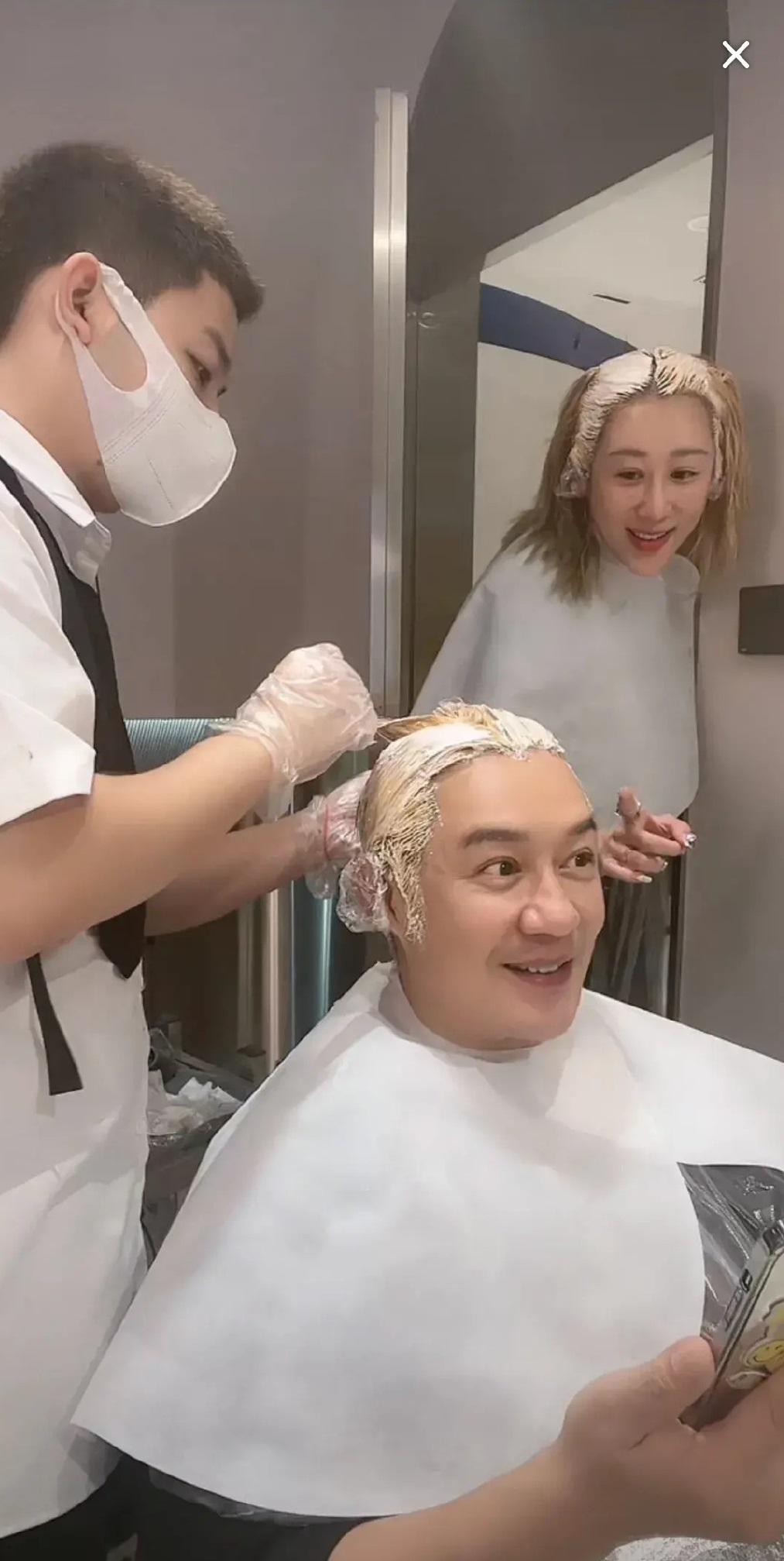 陳浩民與蔣麗莎開直播否認離婚。