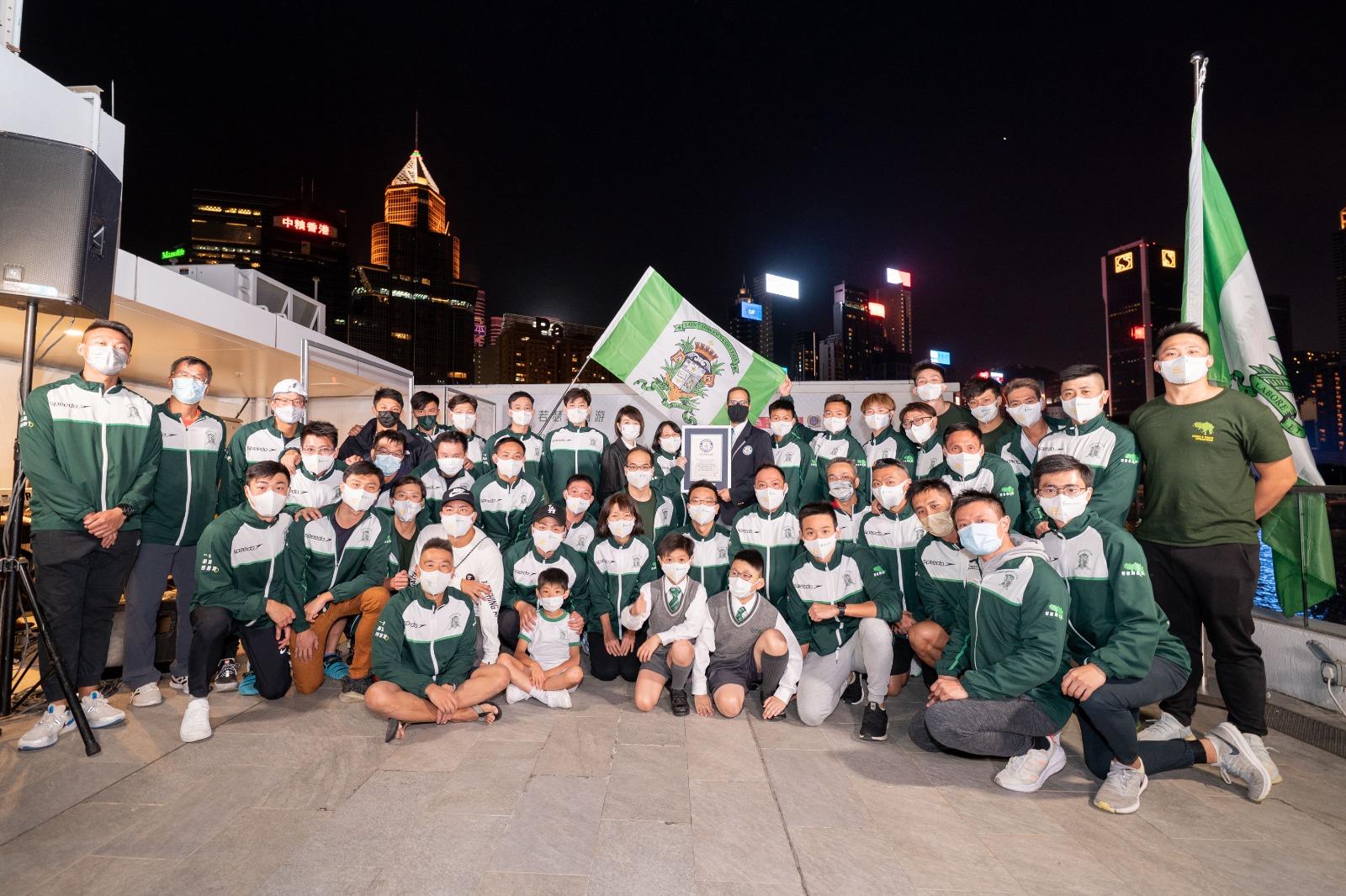 若瑟環島游參加者包括舊生、老師及學生,一共60人,其中一人更是香港歌手、演員,香港十大傑出青年,退役香港游泳代表隊隊員方力申。該次環島泳還破了健力士紀錄。而環島泳只是開始,籌款至今,舊生及家長捐款接近2,000萬元,用作興建學校新設施,包括學生學習的innovation hub和教員室faculty hub。