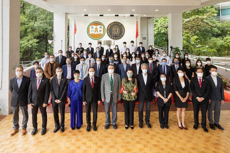 恒大舉行升旗儀式。(恒大圖片)