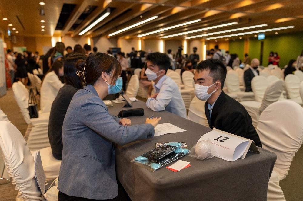CareER亦於同日舉辦「共融招聘展」,共有27間共融企業即場提供面試機會予與高學歷殘疾人士。