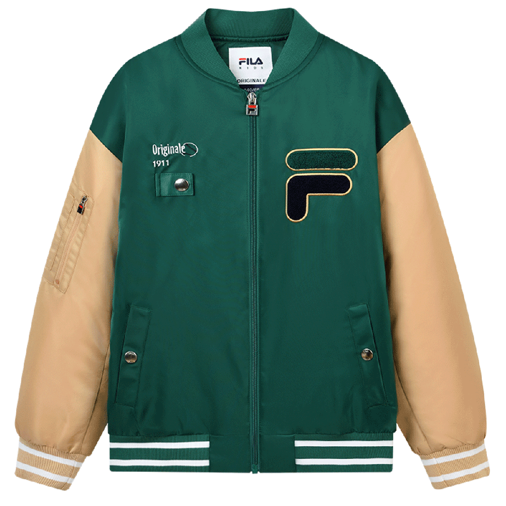 男童復古棒球外套。