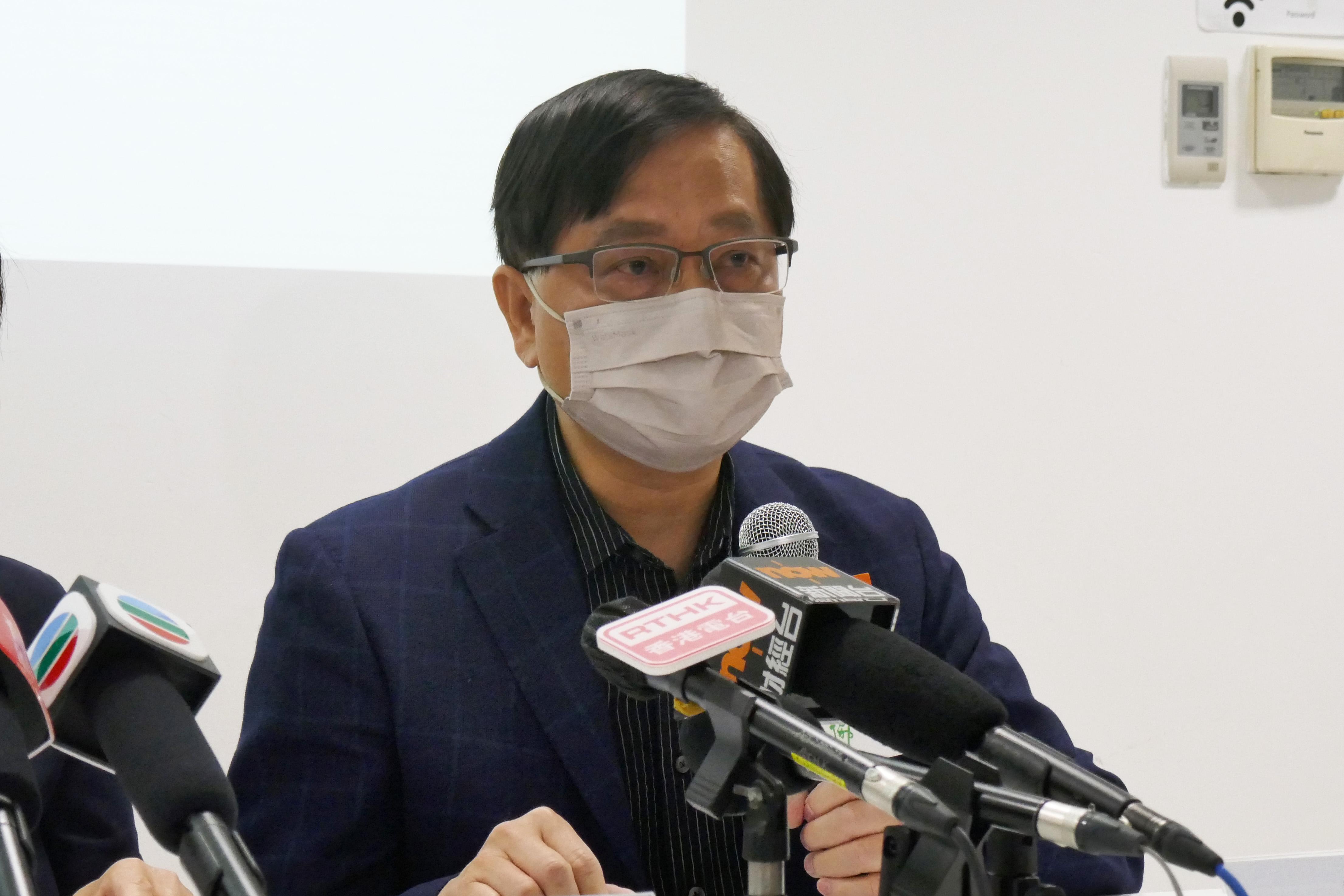 香港城市大學社會及行為科學系黃成榮教授指,對於一些入世未深的青年,倘若他們或朋友曾接觸毒品、在學校缺乏成功感、在家庭缺乏照顧、容易誤信毒品無害等,他們主動嘗試毒品的機會將會大大增加。(青協圖片)