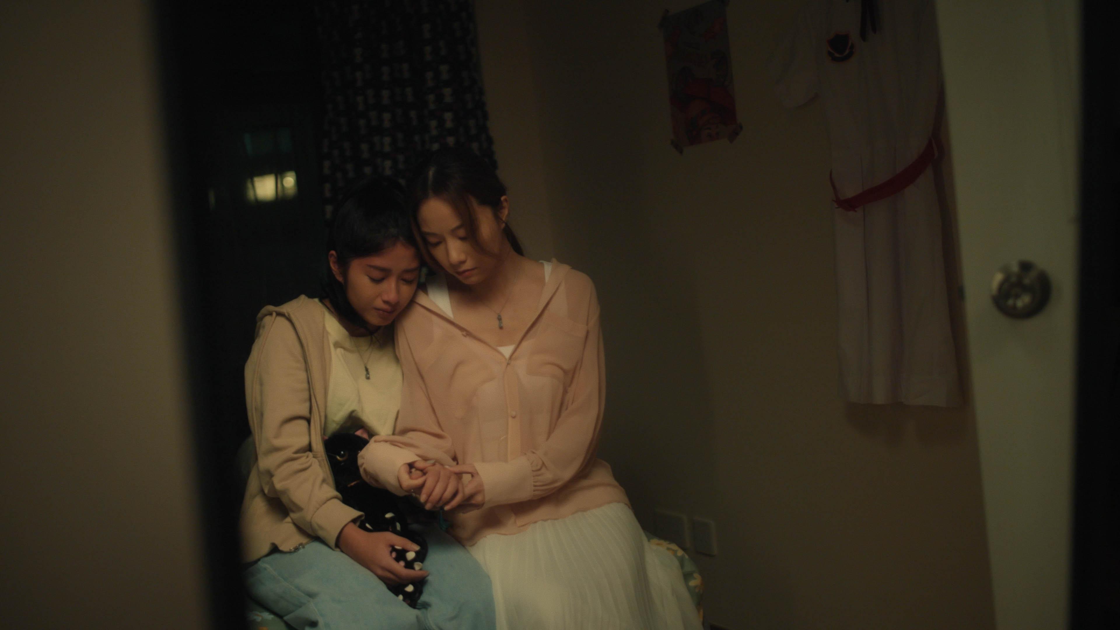 試當真校花泰妹飾演學生時期的琪琪