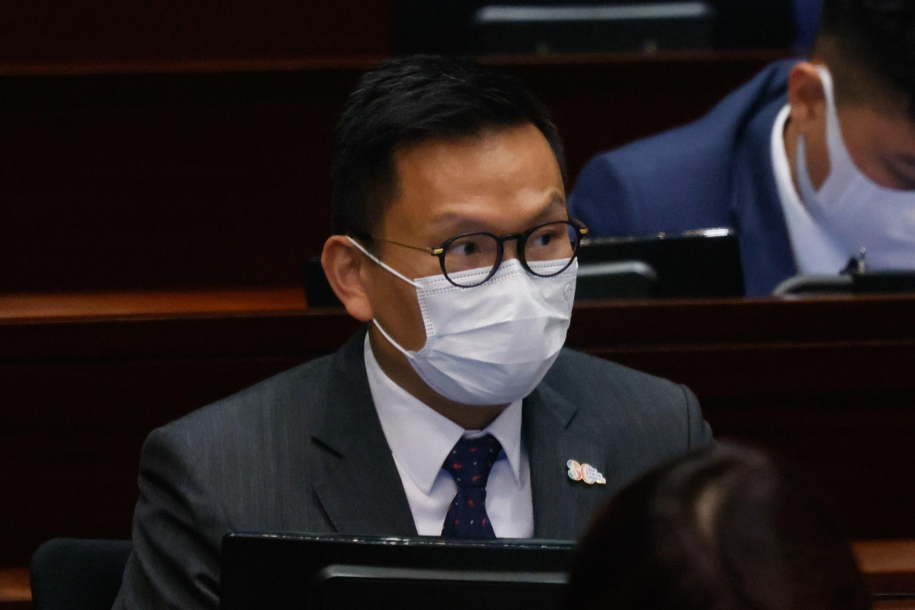 立會 議員出席施政報告大會 陳恒鑌