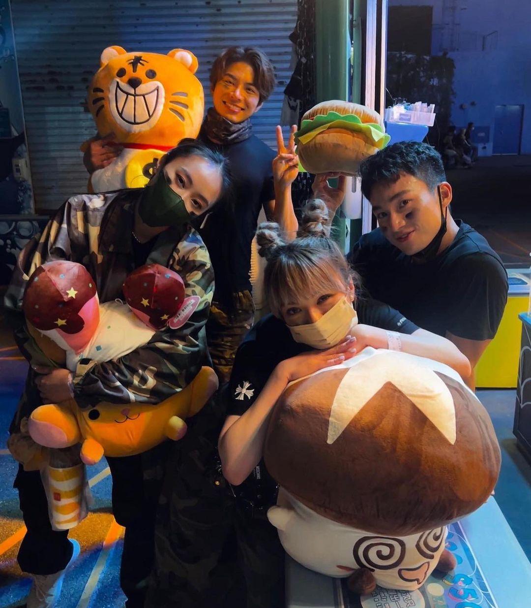 JW與陳瀅等向來老友鬼鬼。