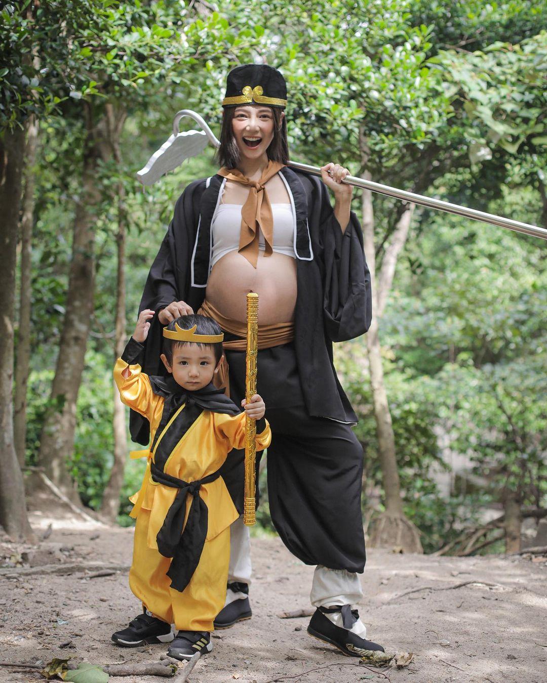 倪晨曦扮豬八戒。