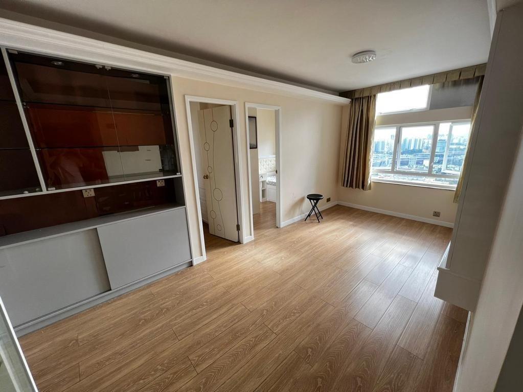 風光不再!居屋王德強苑 三房淪銀主盤賣780萬 2年半貶值近6%