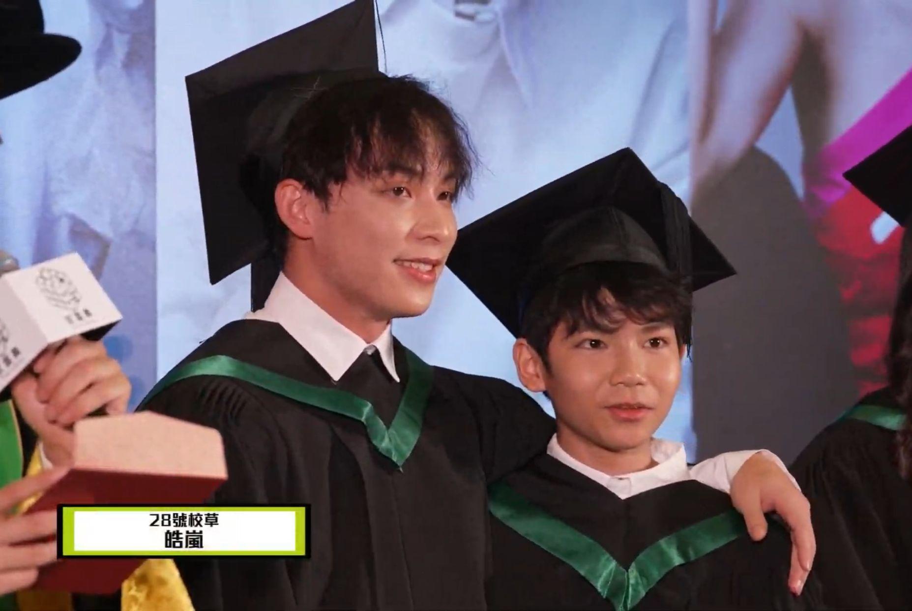 林子峰(Stone)有18,582票及18,765票,拋離第2名的劉皓嵐。