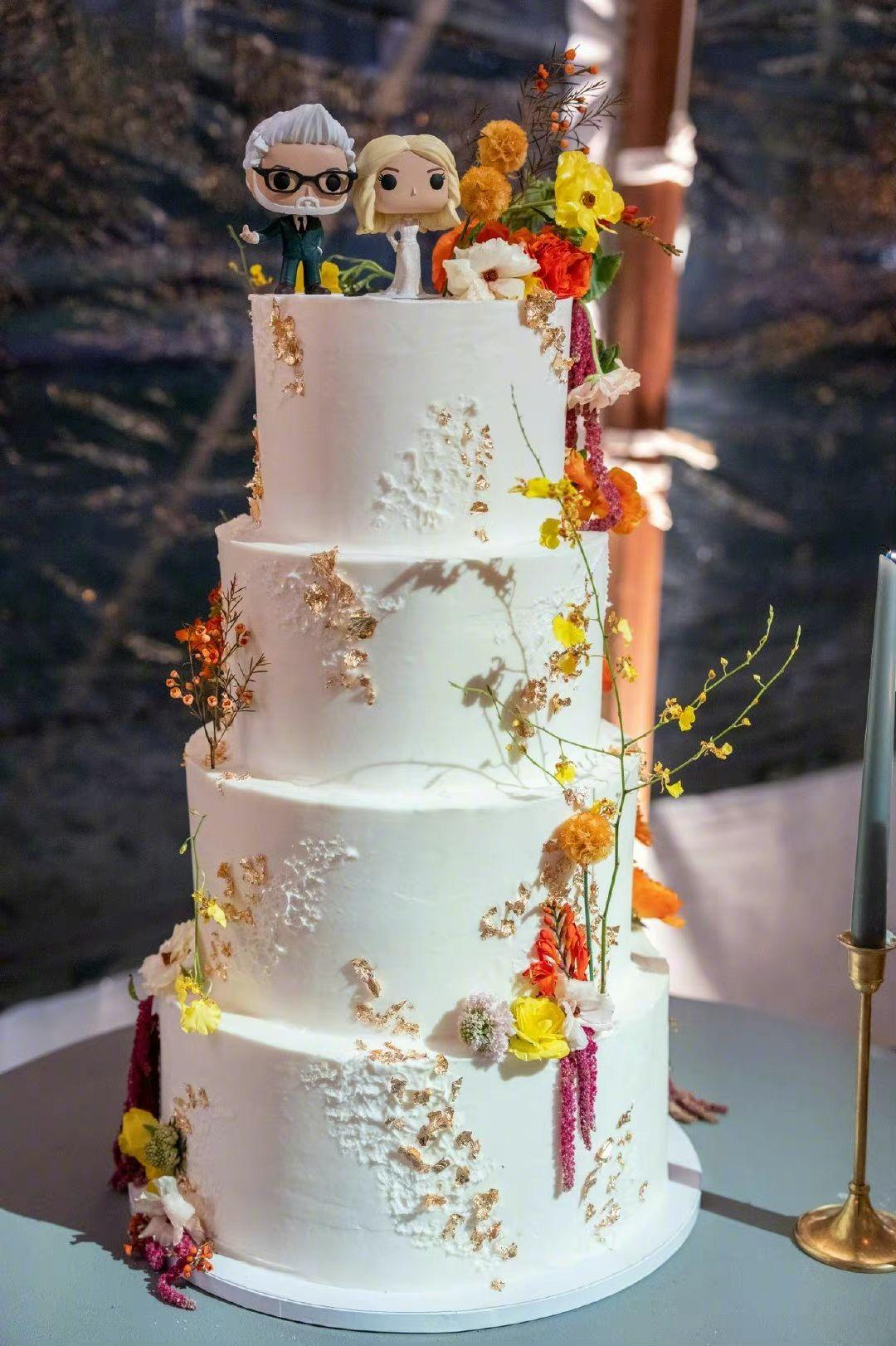 名導占士根娶《和平使者》女星Jennifer Holland