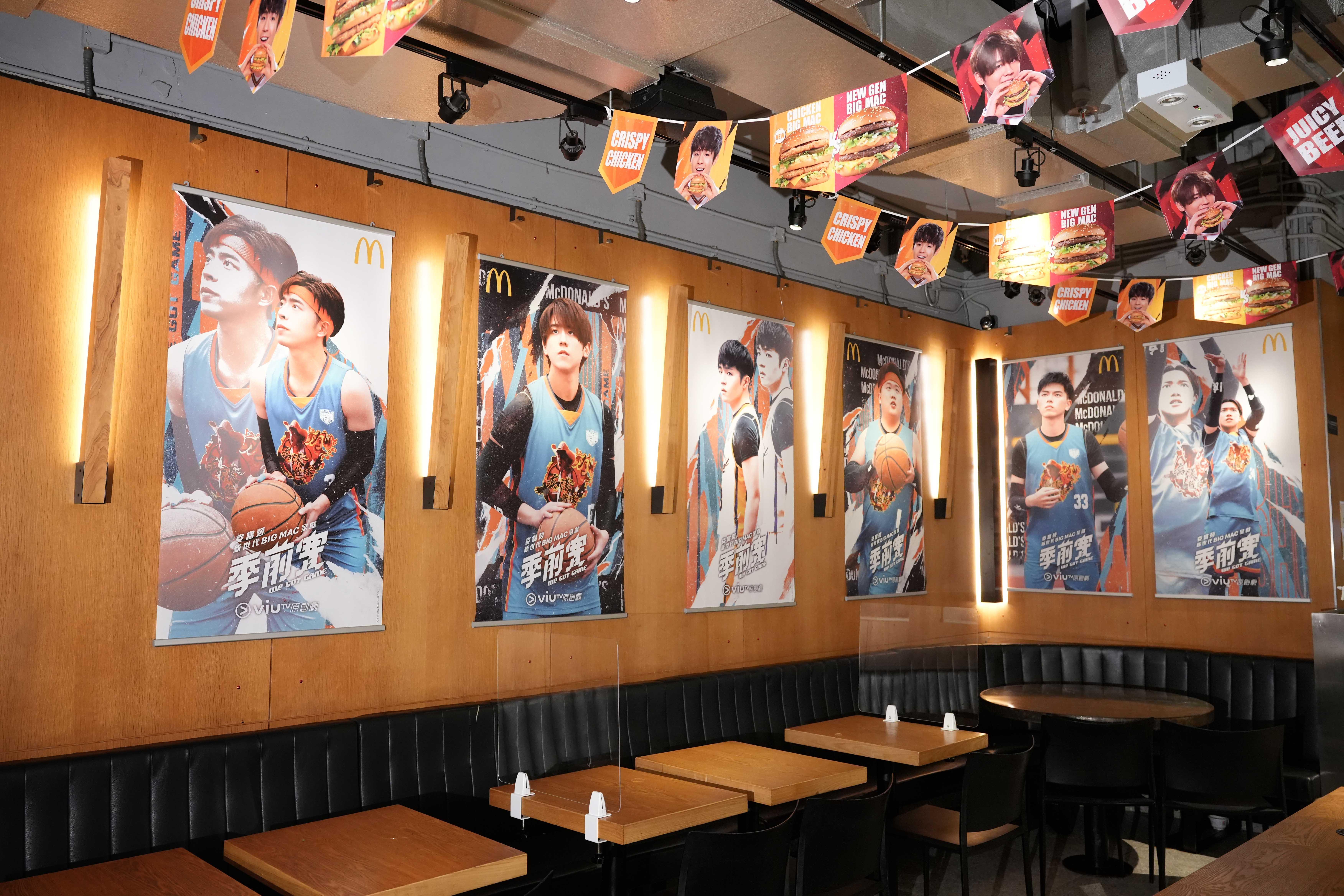 《季前賽》演員個人肖像Banner