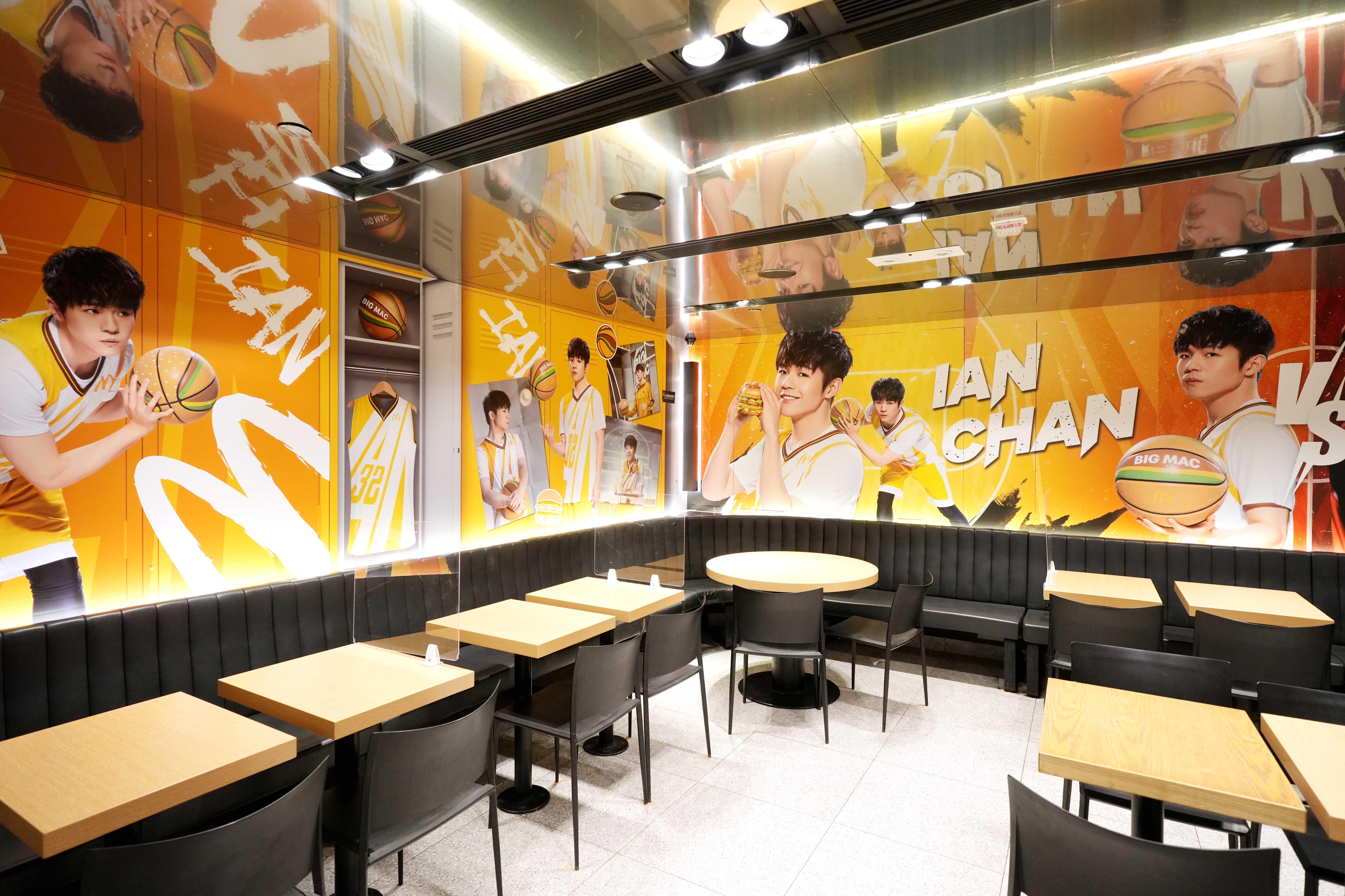 餐廳亦會分別設置型爆Locker Room