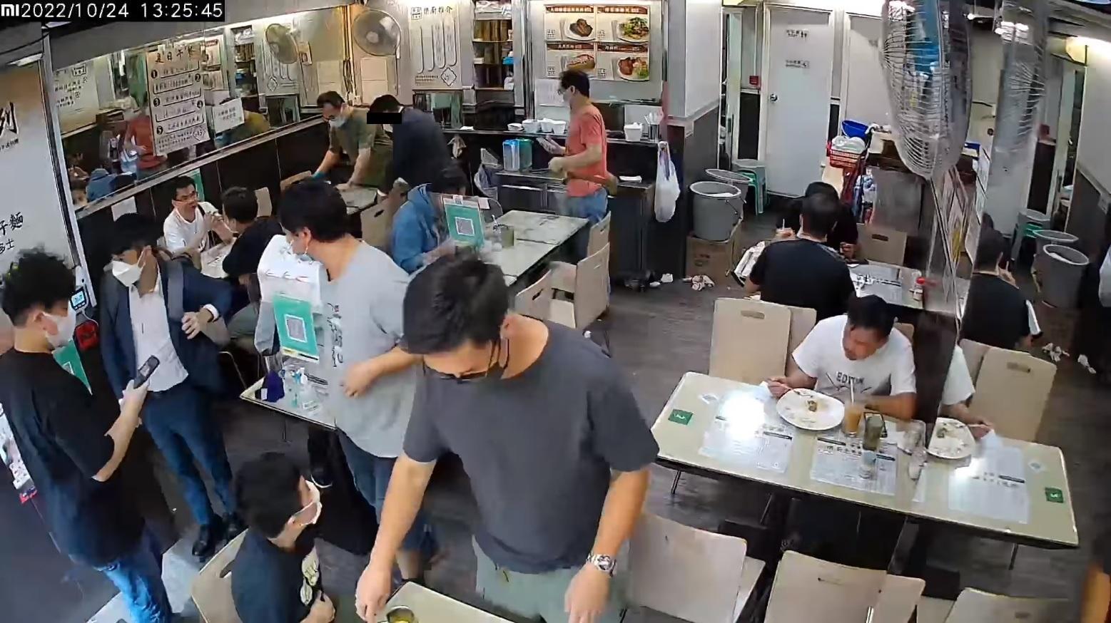 西裝友鰂魚涌茶記順手牽iPad 網民限24小時交還稱「已報警」