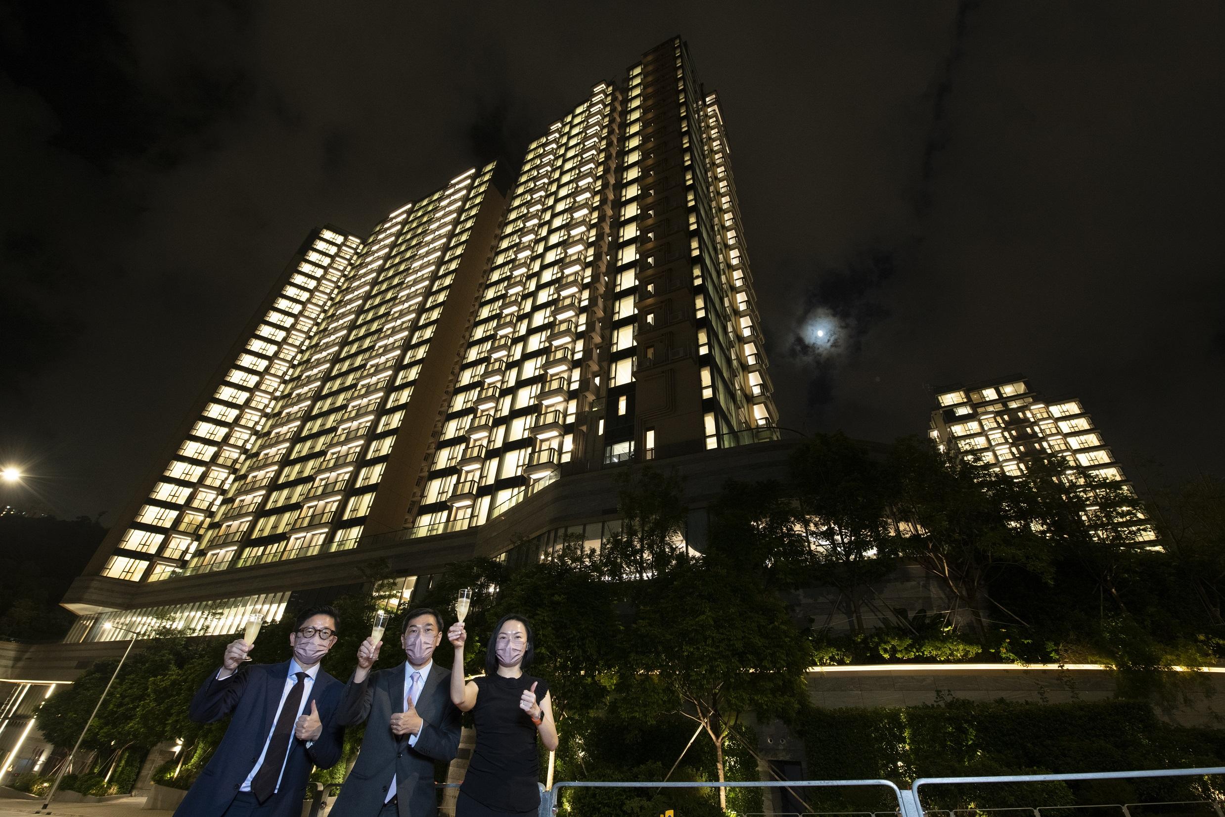 藍田新盤|KOKO HILLS及KOKO RESERVE獲批滿意紙 舉行亮燈儀式