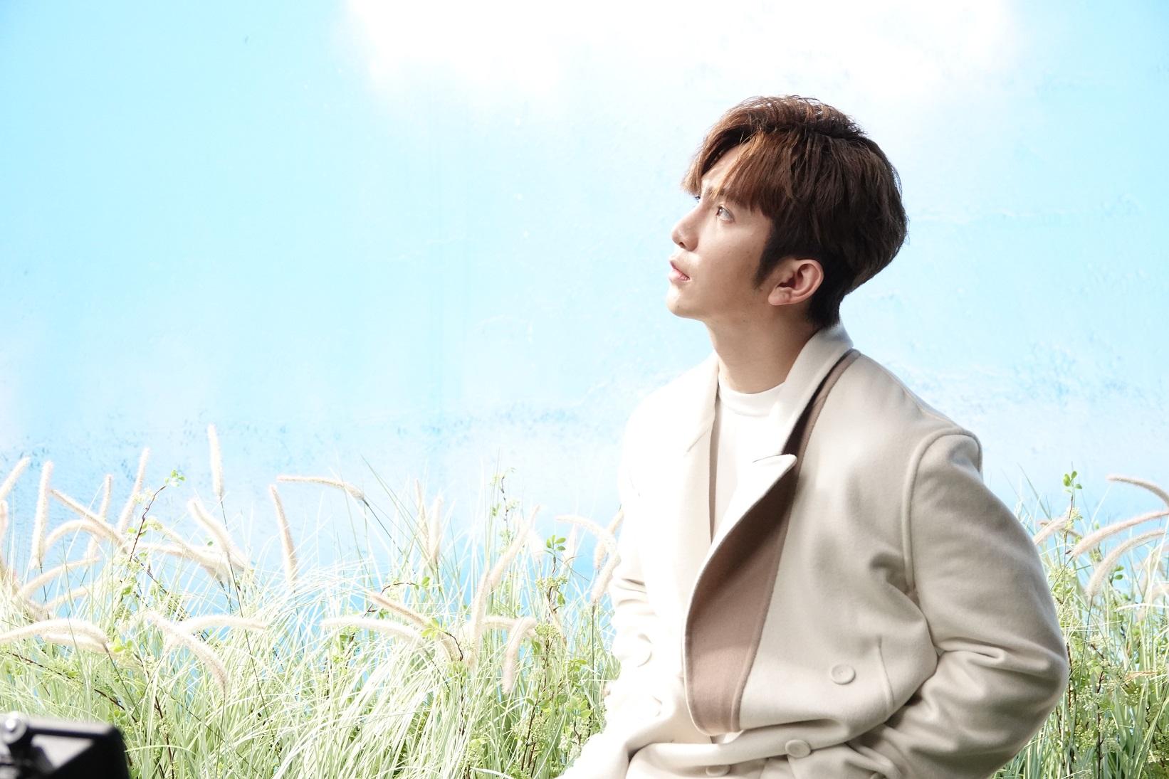 晴空下的盧瀚霆Anson Lo