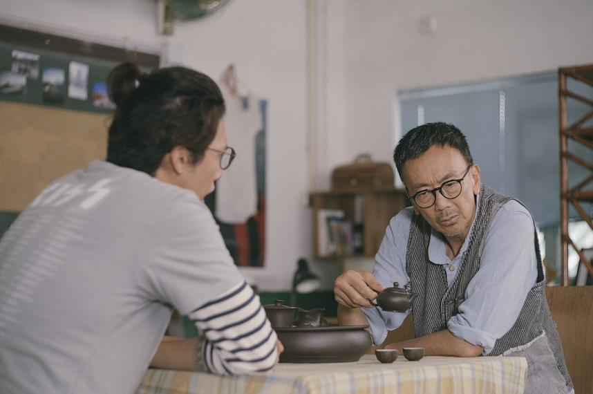 《野人老師》劇照。