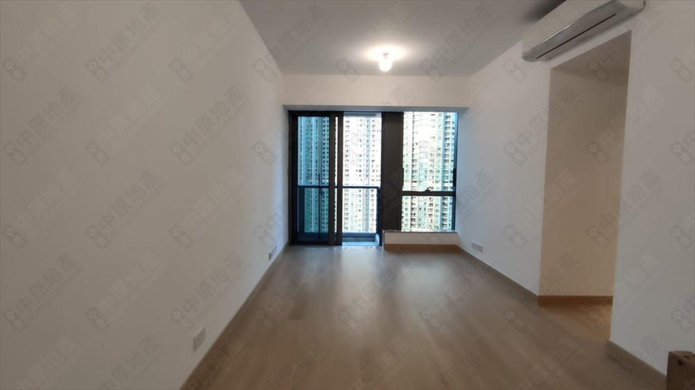 將軍澳日出康城業主喪劈370萬沽三房 呎價見屋苑新低