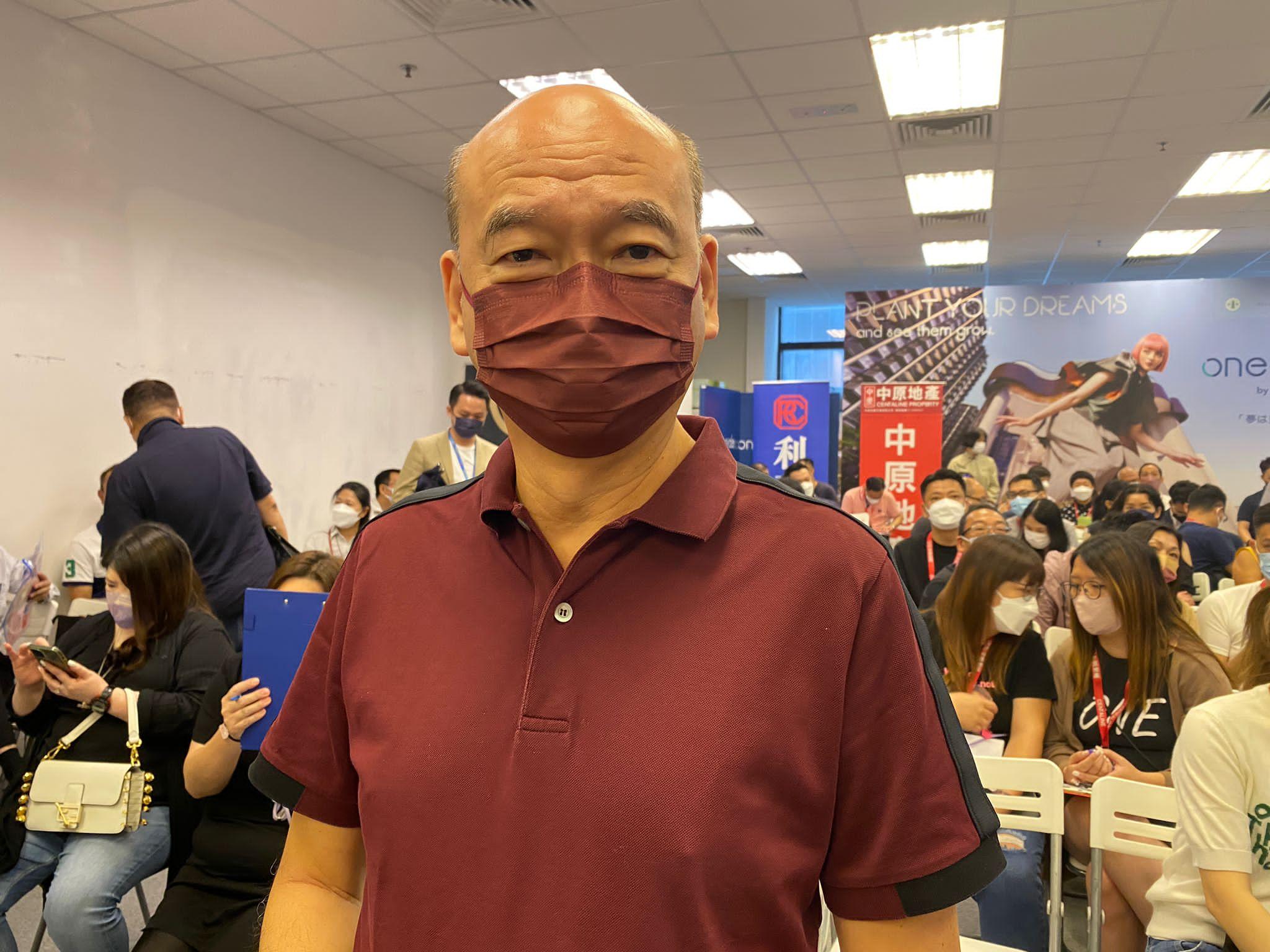 中原地產陳永傑指,近日市場氣氛略轉好,相信發展商會在本月陸續推盤,預計10月份一手成交可達1,500宗。