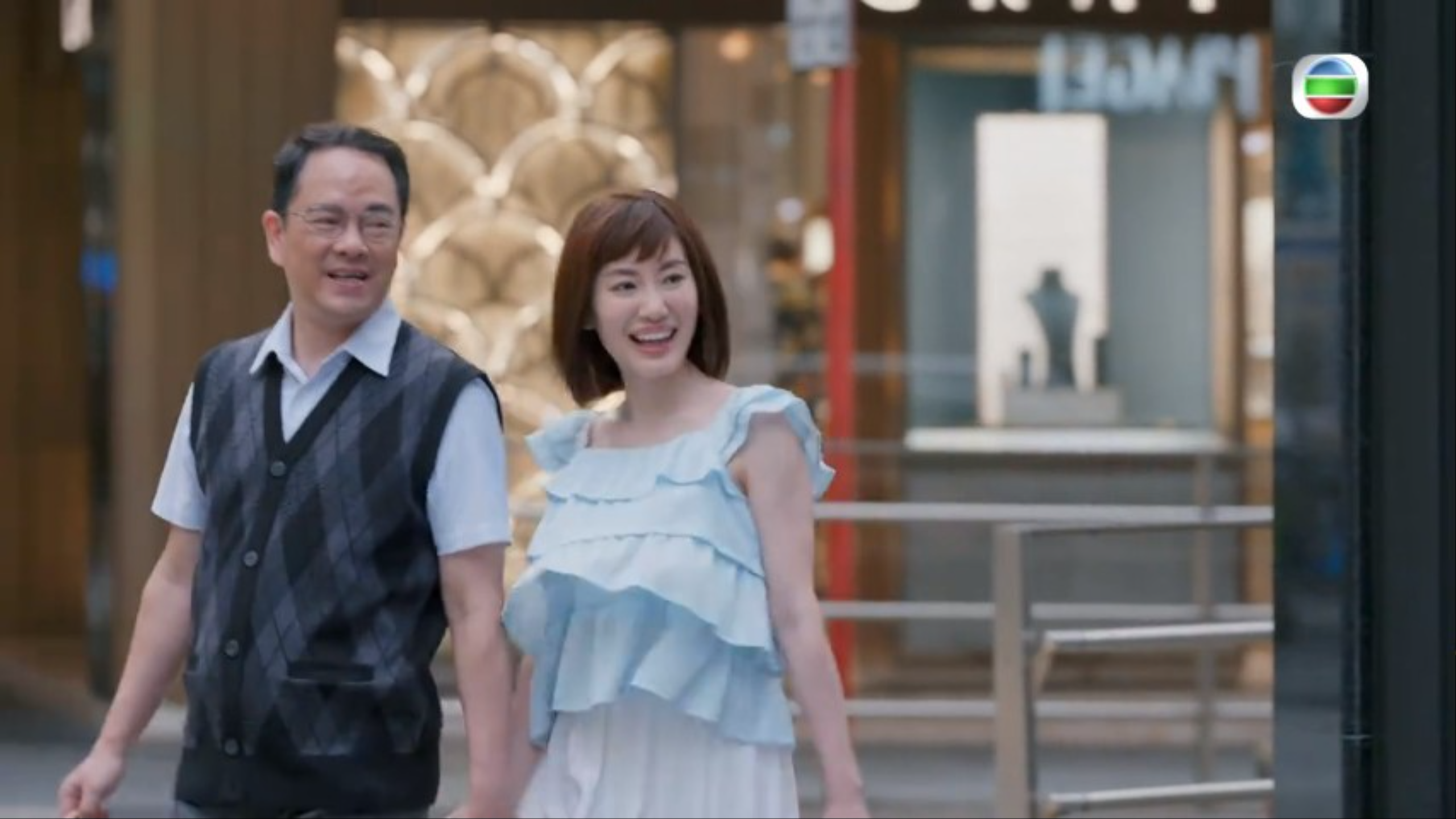 《美麗戰場》找來不少藝人客串,包括陳嘉輝。