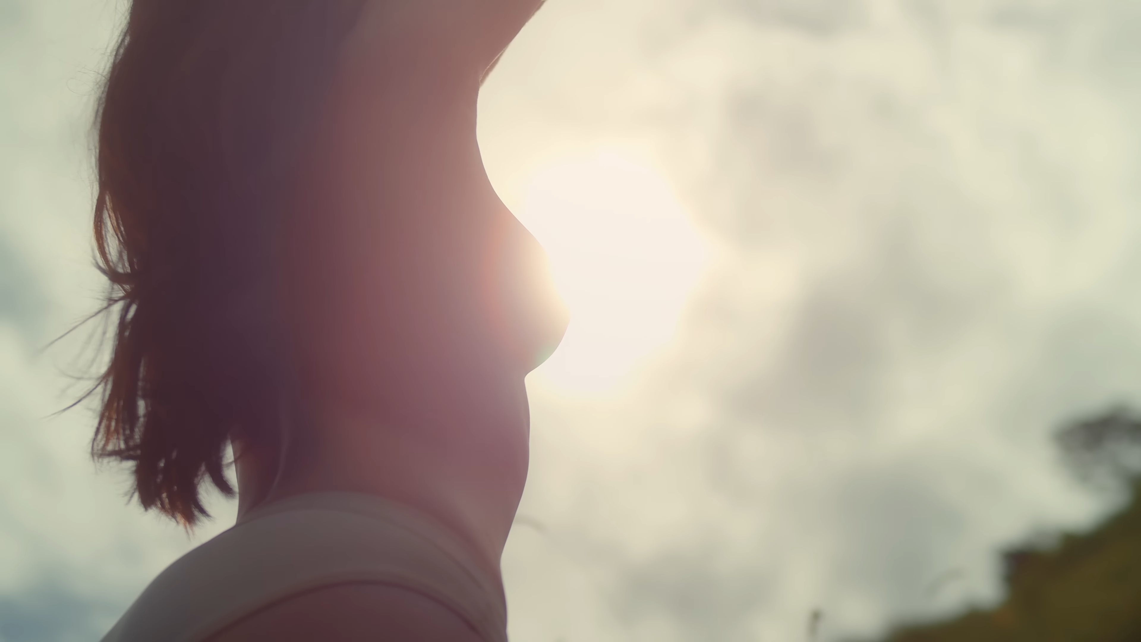 雞排妹《純熟》寫真集宣傳片截圖。