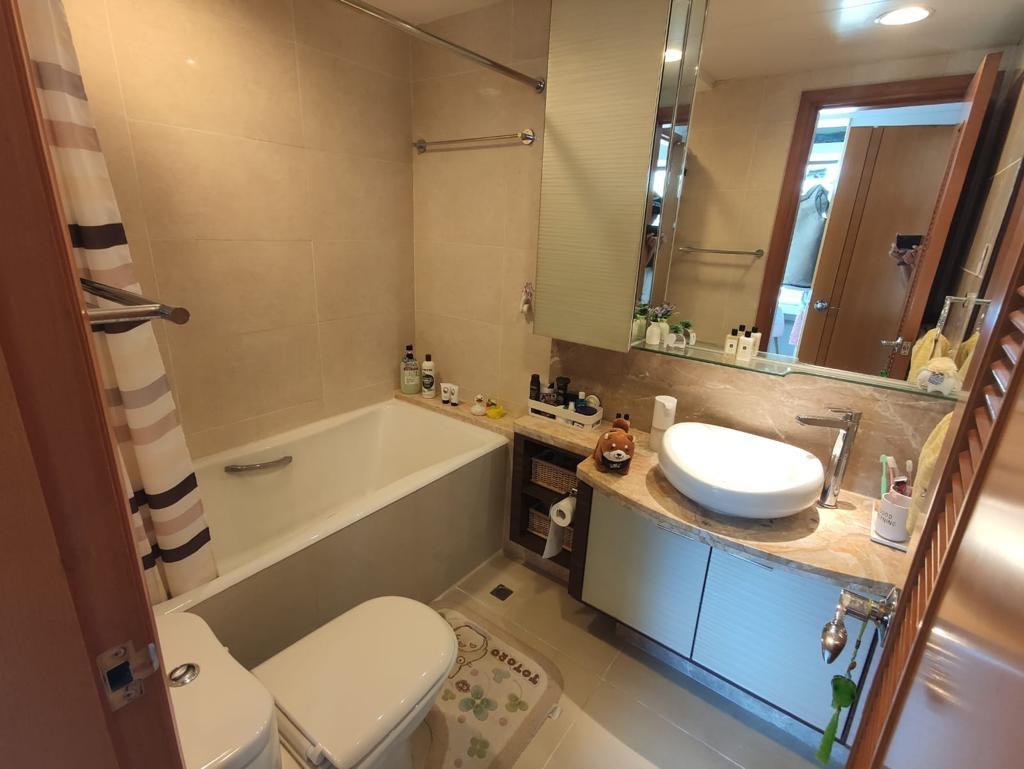 浴室裝修亦十分企理新淨。