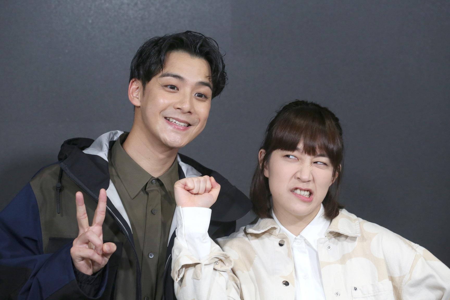 阿正封余德丞為「冷都男」。(董立華攝)