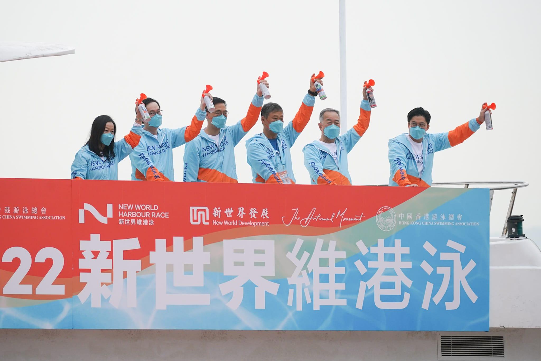 維港泳2022|如期舉行泳手感天氣合適 臨時交通安排料維持至下午約1時