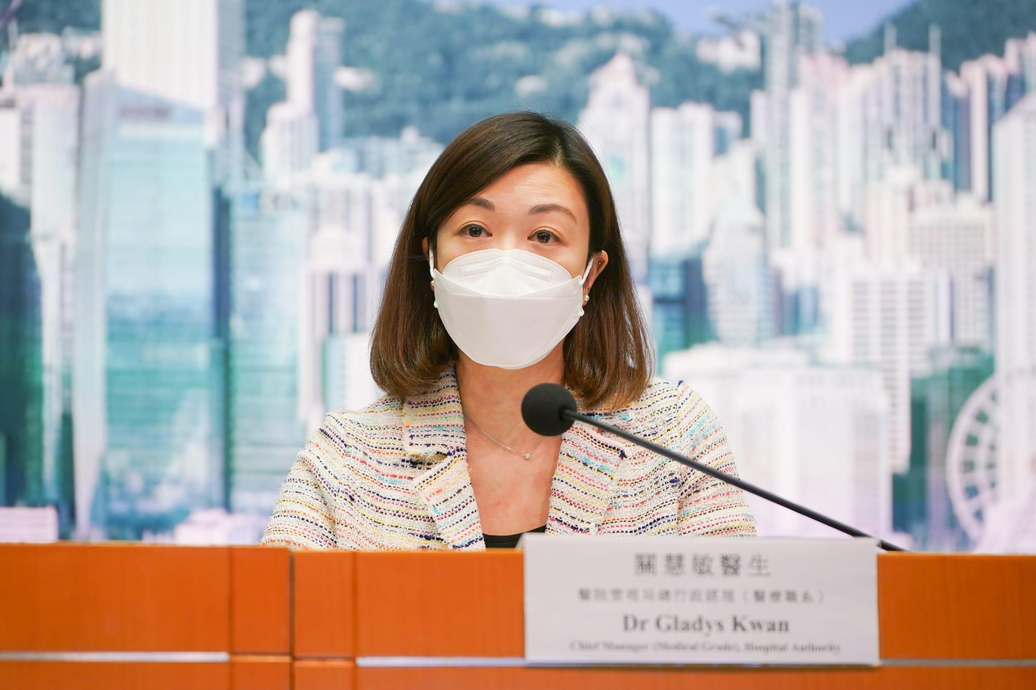 11月3日起放寬防疫政策 包括重開政府燒烤場、解除對餐飲及堂食時間限制、婚宴可除口罩影相 (李睿智攝)