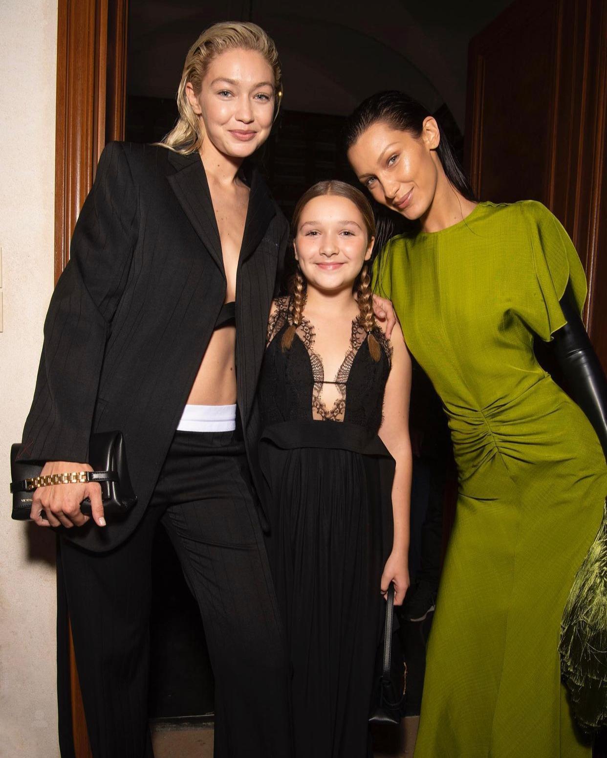 Gigi與Bella也有跟哈七合照留念。