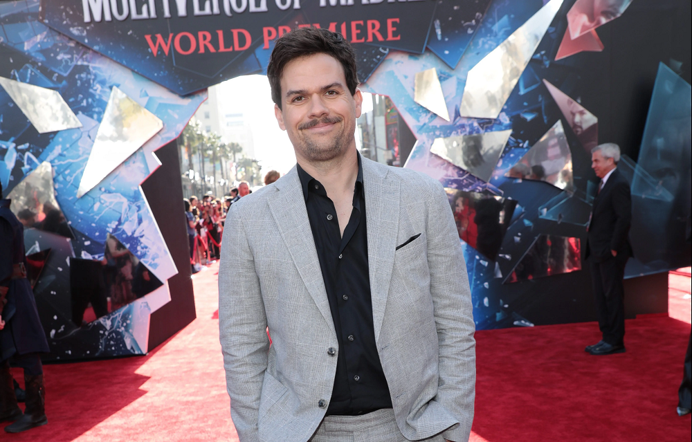 Michael Waldron編寫《奇異2》大獲好評。