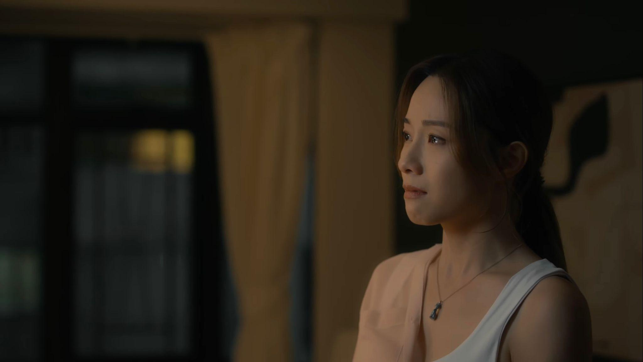 MV由鄧麗欣擔任女主角,其演技令歌迷大呼感動。