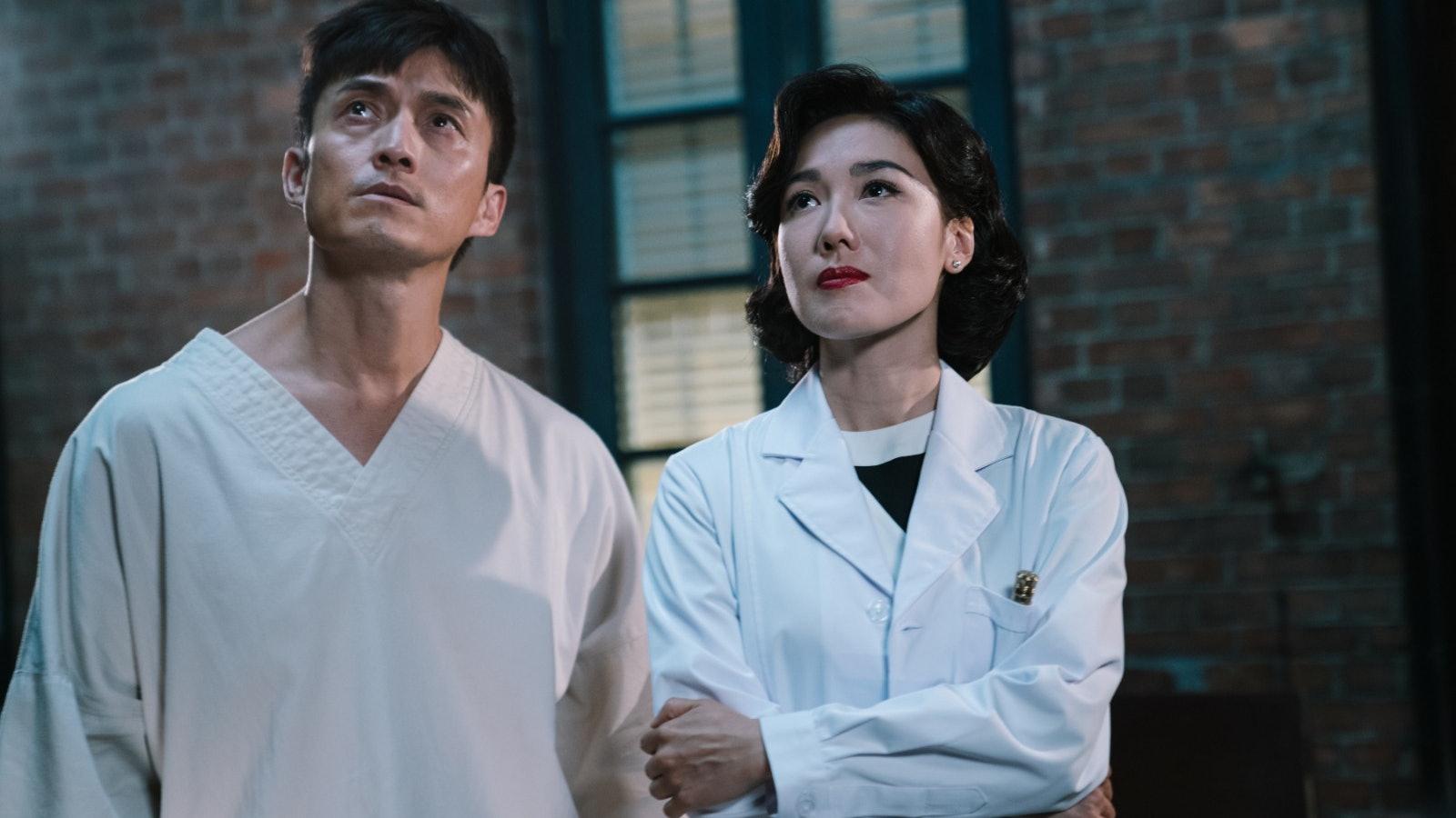 李施嬅在《金宵大廈2》一人分飾多角。