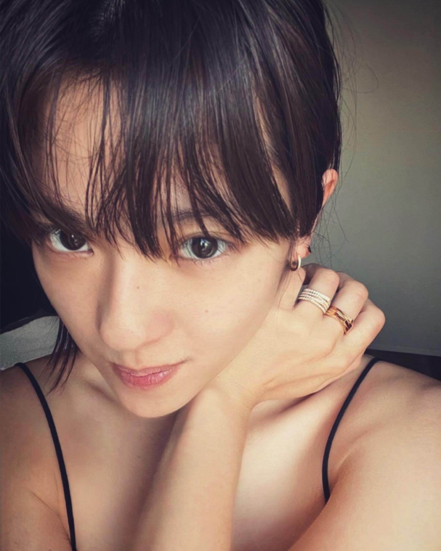 吉田麻也另一半是中村 アン