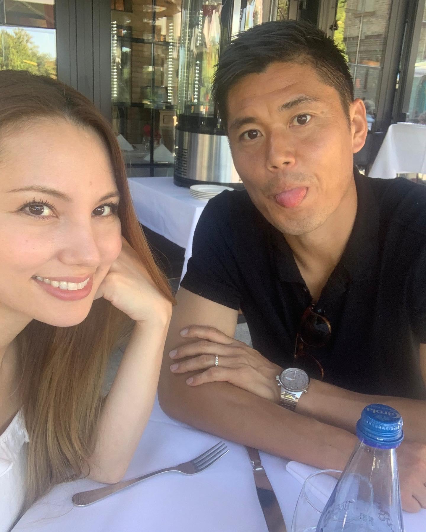 川島永嗣與太太川島廣子