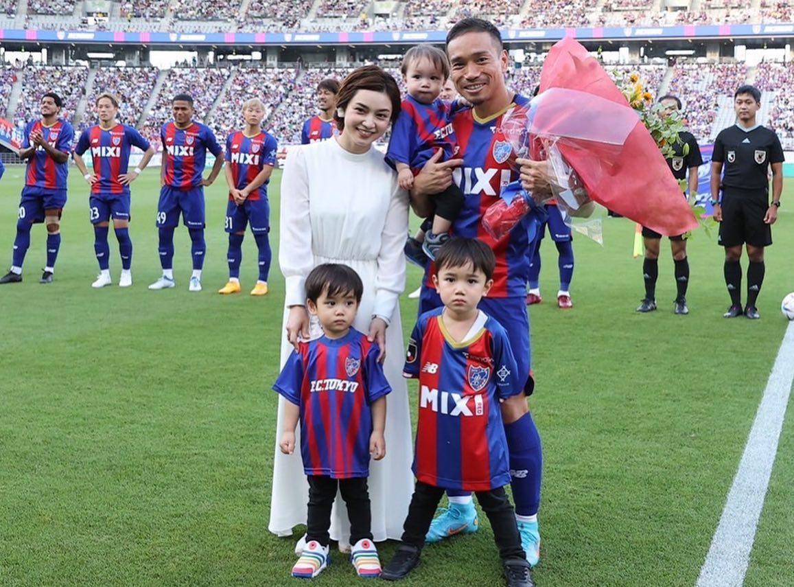 長友佑都妻子平愛梨