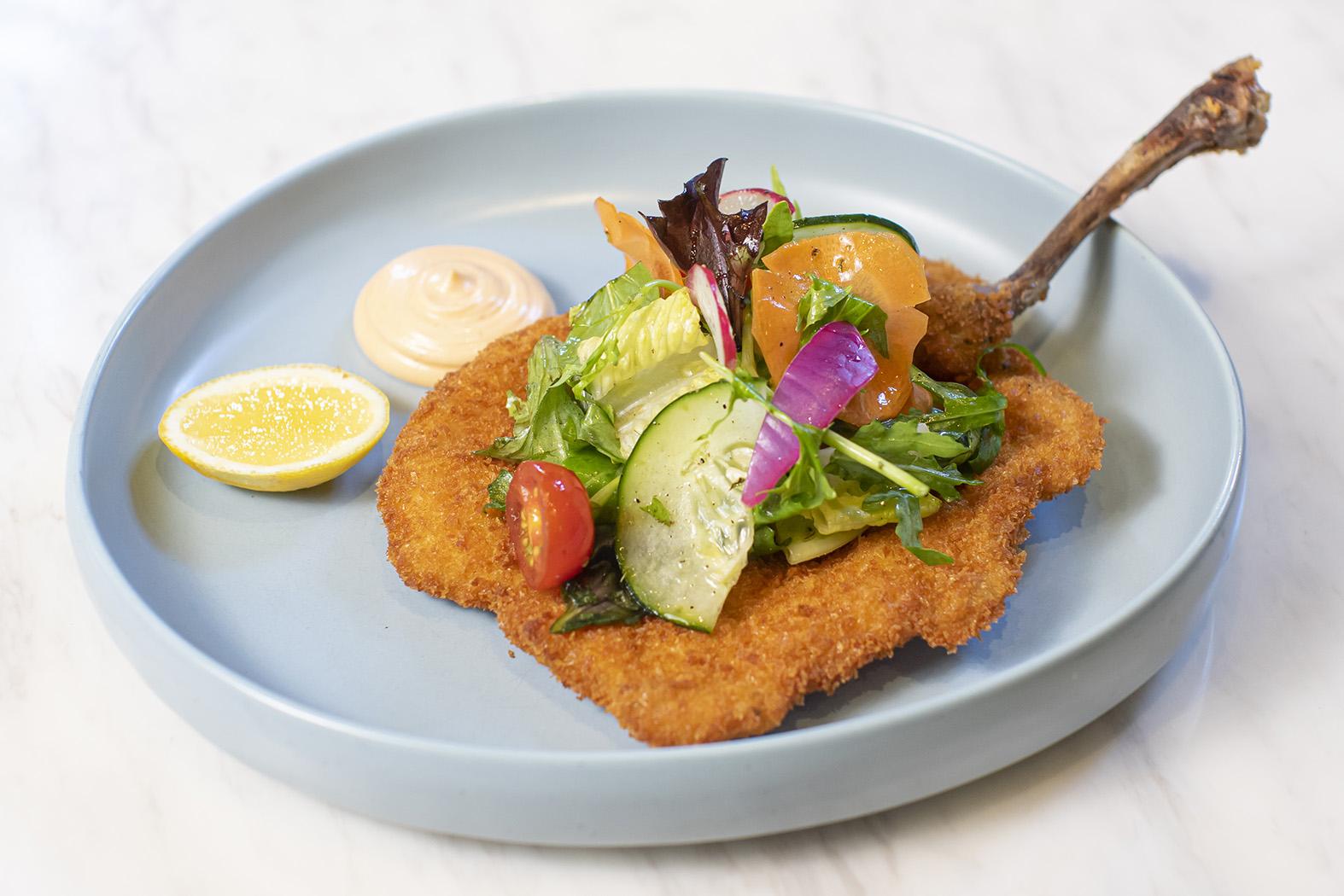 意式香煎雞排配車里茄沙律