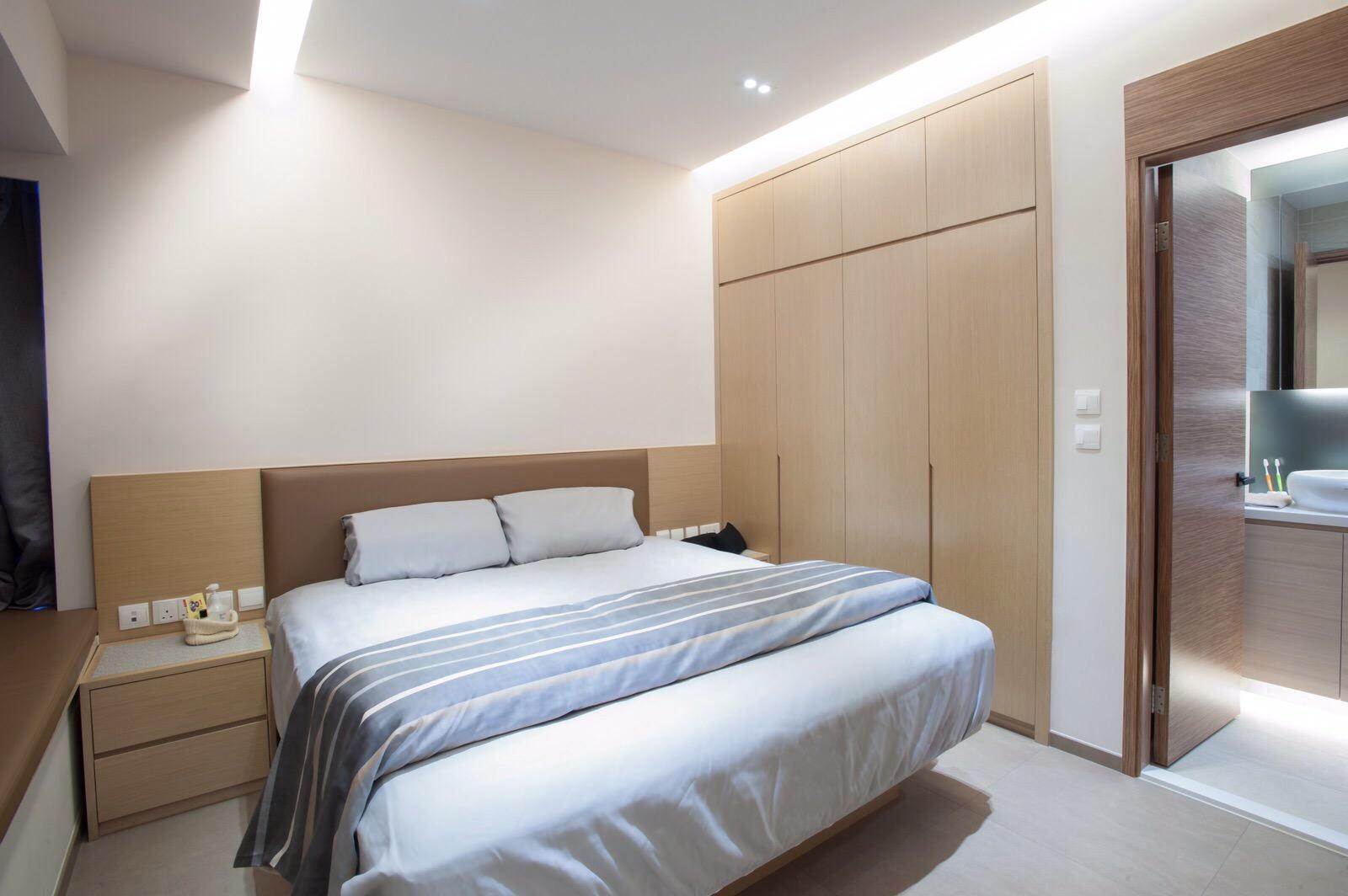 主人套房面積闊落,設有天花燈槽,增添格調。