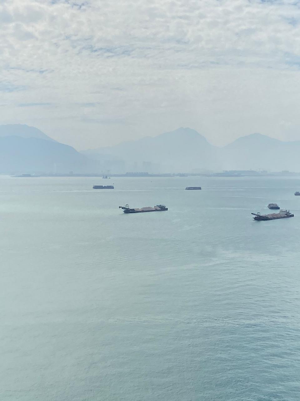 單位望部分海景,景致開揚吸引。