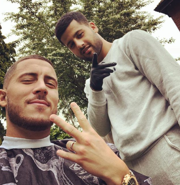 Ahmed Alsanawi曾替不少球星剪髮,例如比利時球星夏薩特(Eden Hazard)。