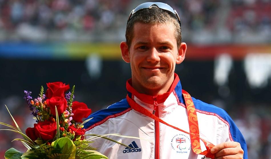 John McFall因為發生事故,19歲時右腿進行截肢,但他後來在2008年北京帕運贏得100米短跑銅牌。(網上圖片)