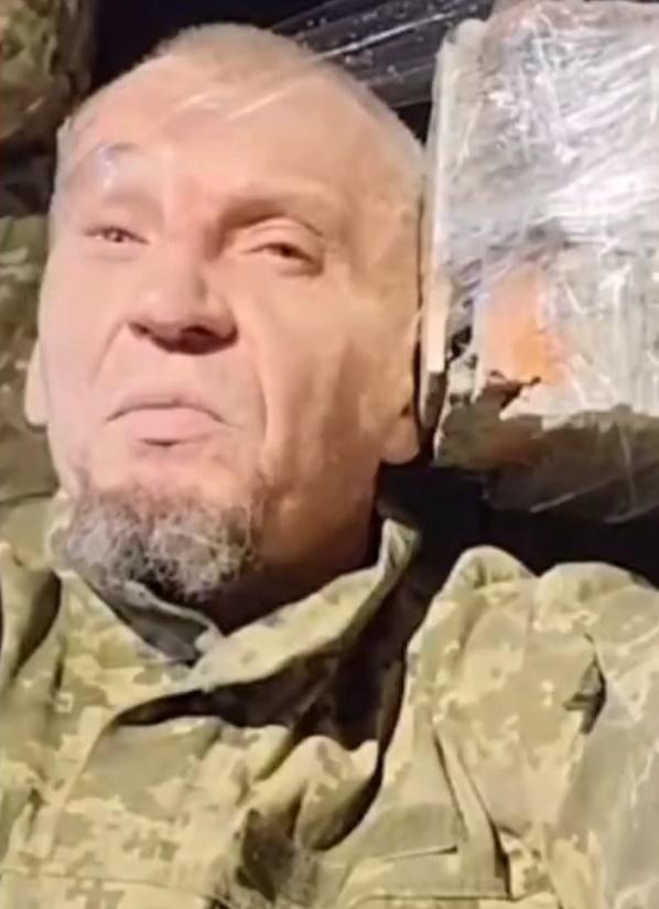 Yevgeny Nuzhin向著鏡頭表示,自己9月4日向烏克蘭投降,並將受「審判」。(Twitter)