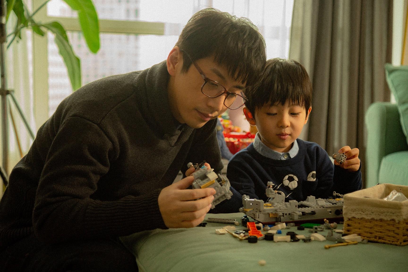 《世間有她》劇照。