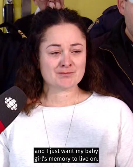 Jayme Erickson和丈夫決定將女兒還沒損壞的器官捐出去,當作是Montana留給人間「最後一份禮物」。(FB)