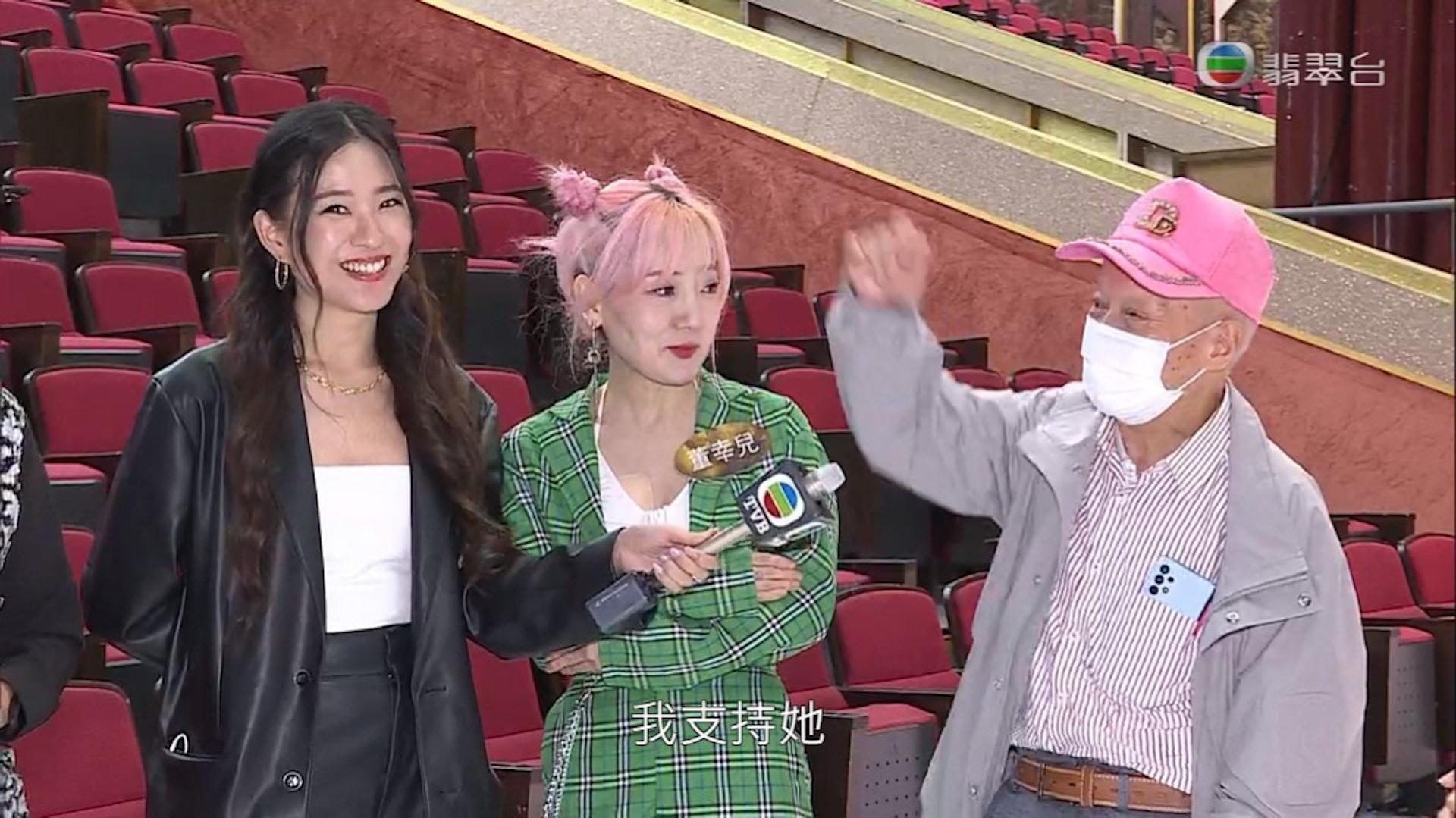 Happy伯表示只要見到娜娜唱歌跳舞,便很開心。