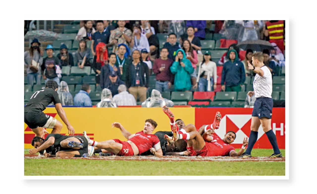 放寬防疫試金石?七欖3天觀眾脫罩飲食狂歡 專家料難撤「口罩令」