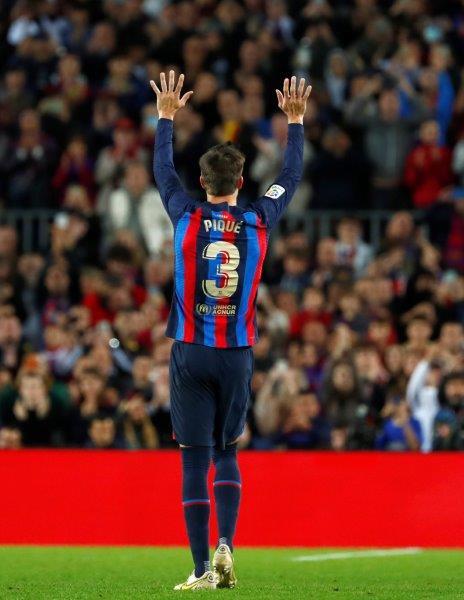 碧基揮手告別巴塞球迷4