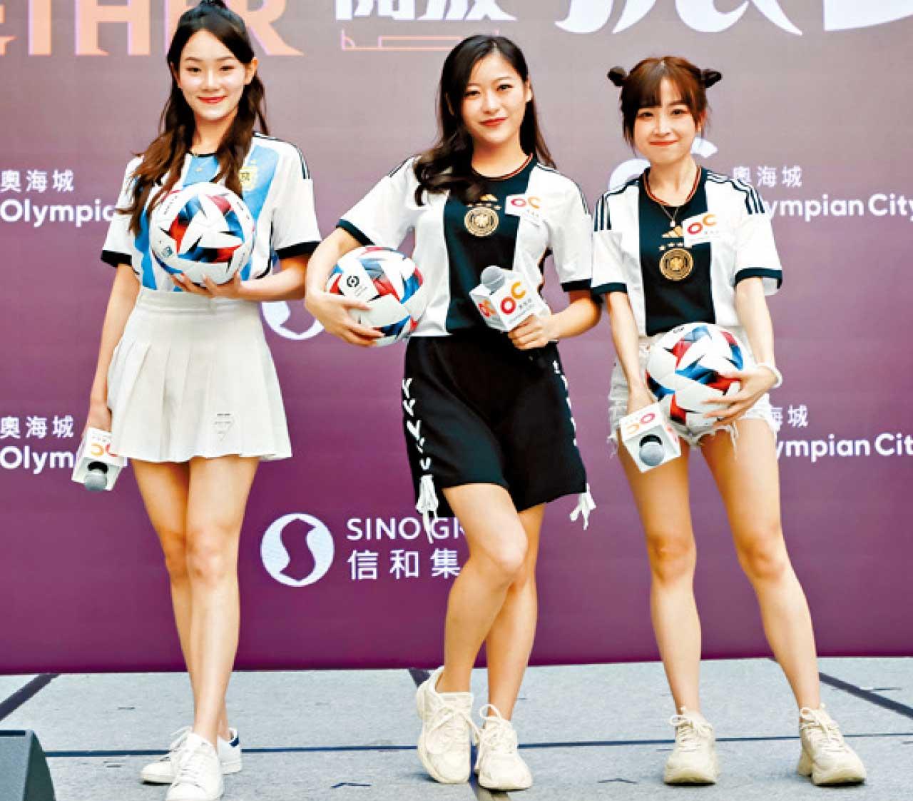 奧海城「全城開波」派對旺場 外籍人士期待於商場收看英語旁述直播