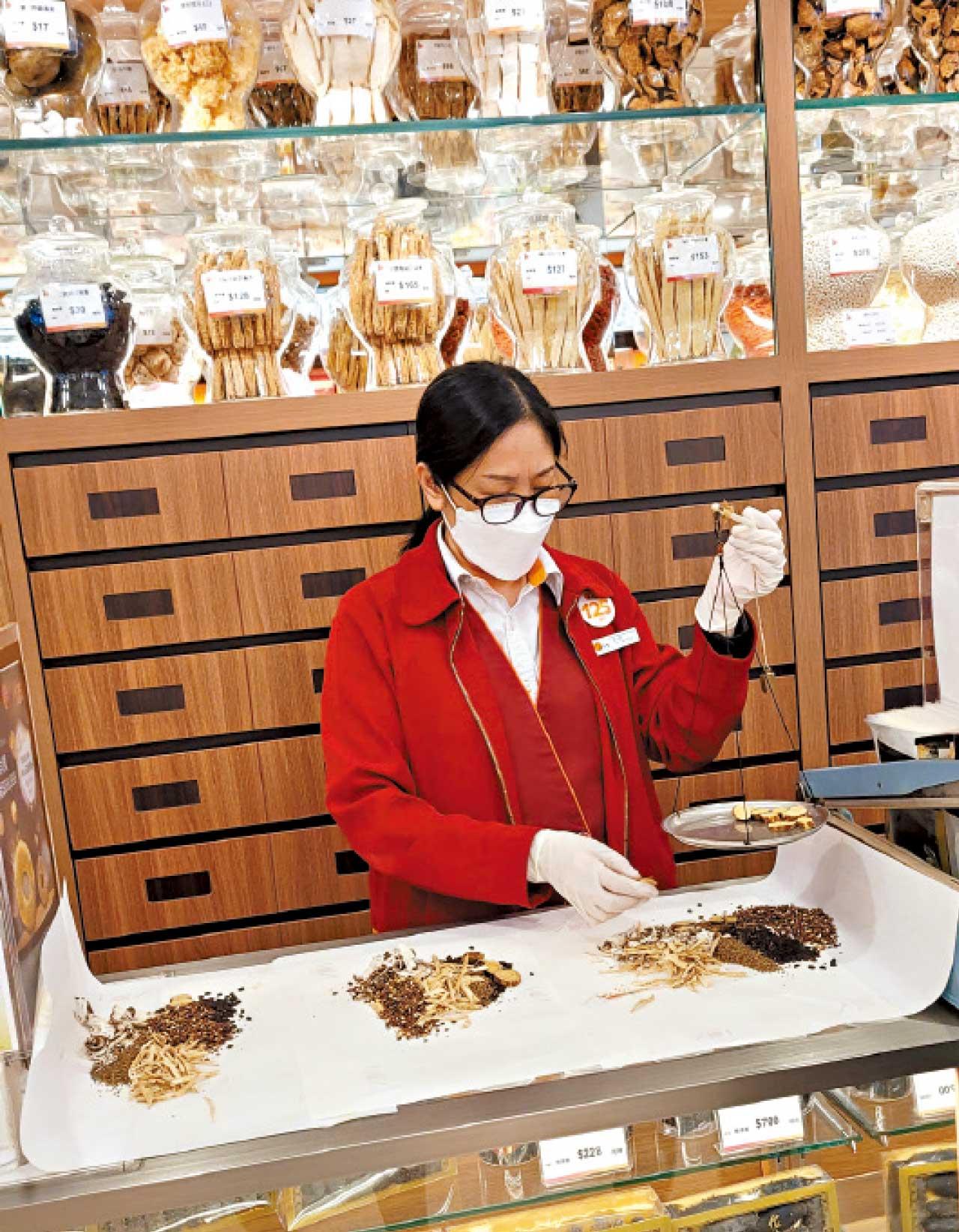 BIZ勝派丨弘揚國粹125載 術紹岐黃 承先啟後 位元堂中醫中藥堂