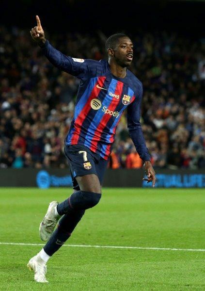 奧士文尼迪比利為球打開缺口