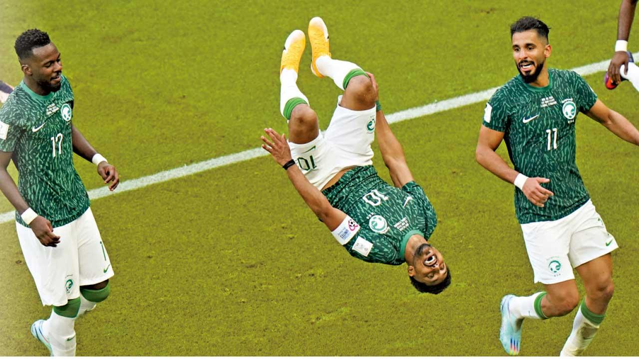 數據科普|世界盃開局雖爆冷 冠軍熱門續受青睞